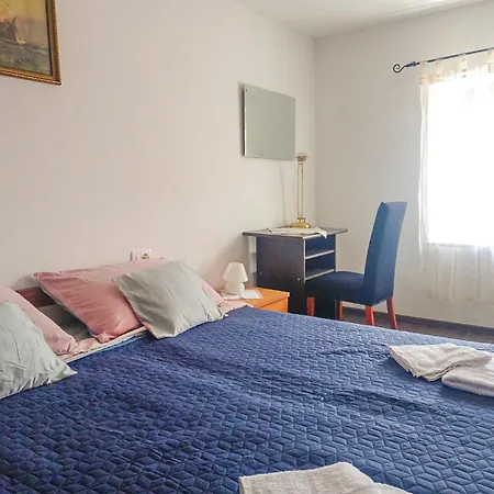 Sunny By Interhome Jurdani